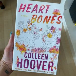 Heart Bones — Colleen Hoover